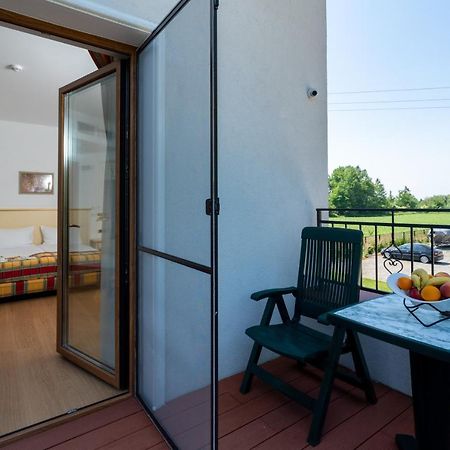 Villa Krolewiec - 1,5Km Od Energylandii Zator Bagian luar foto