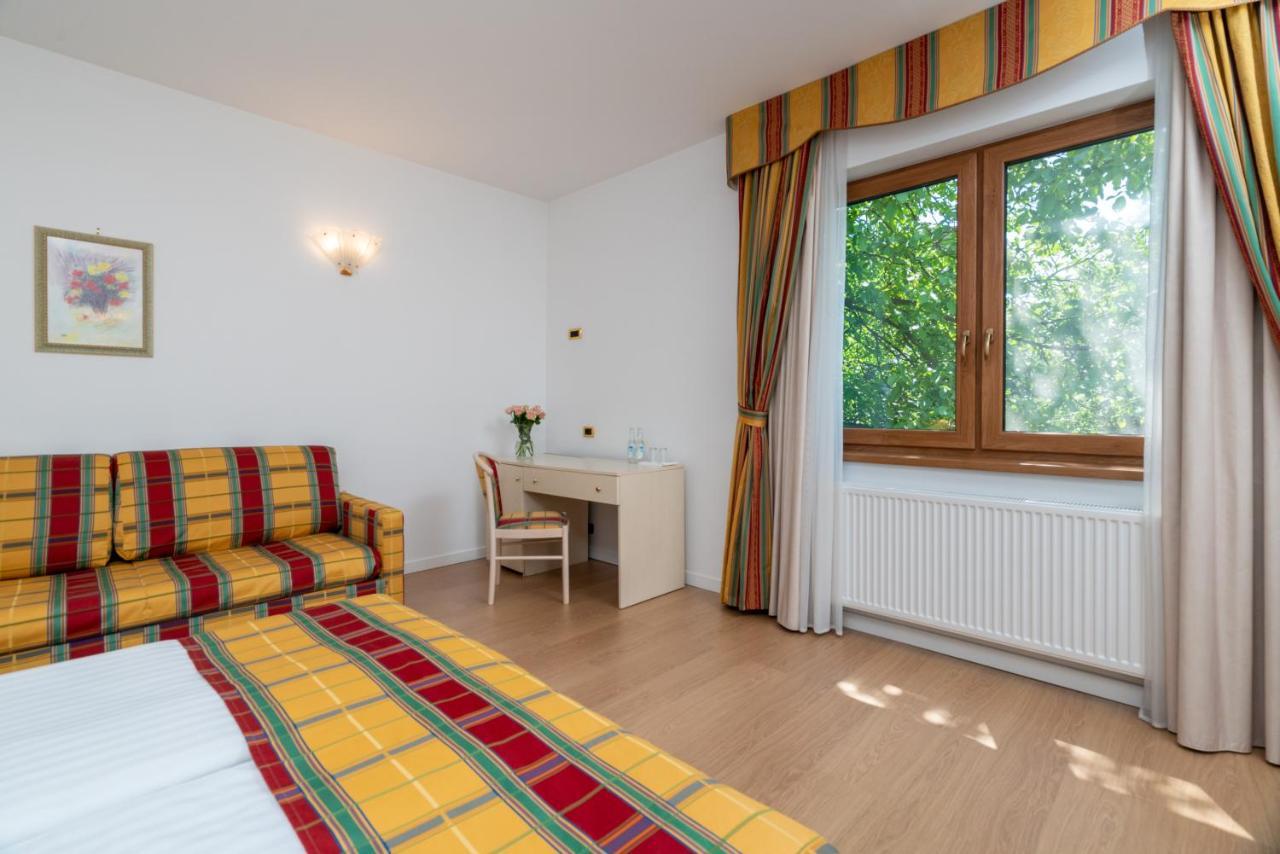 Villa Krolewiec - 1,5Km Od Energylandii Zator Bagian luar foto