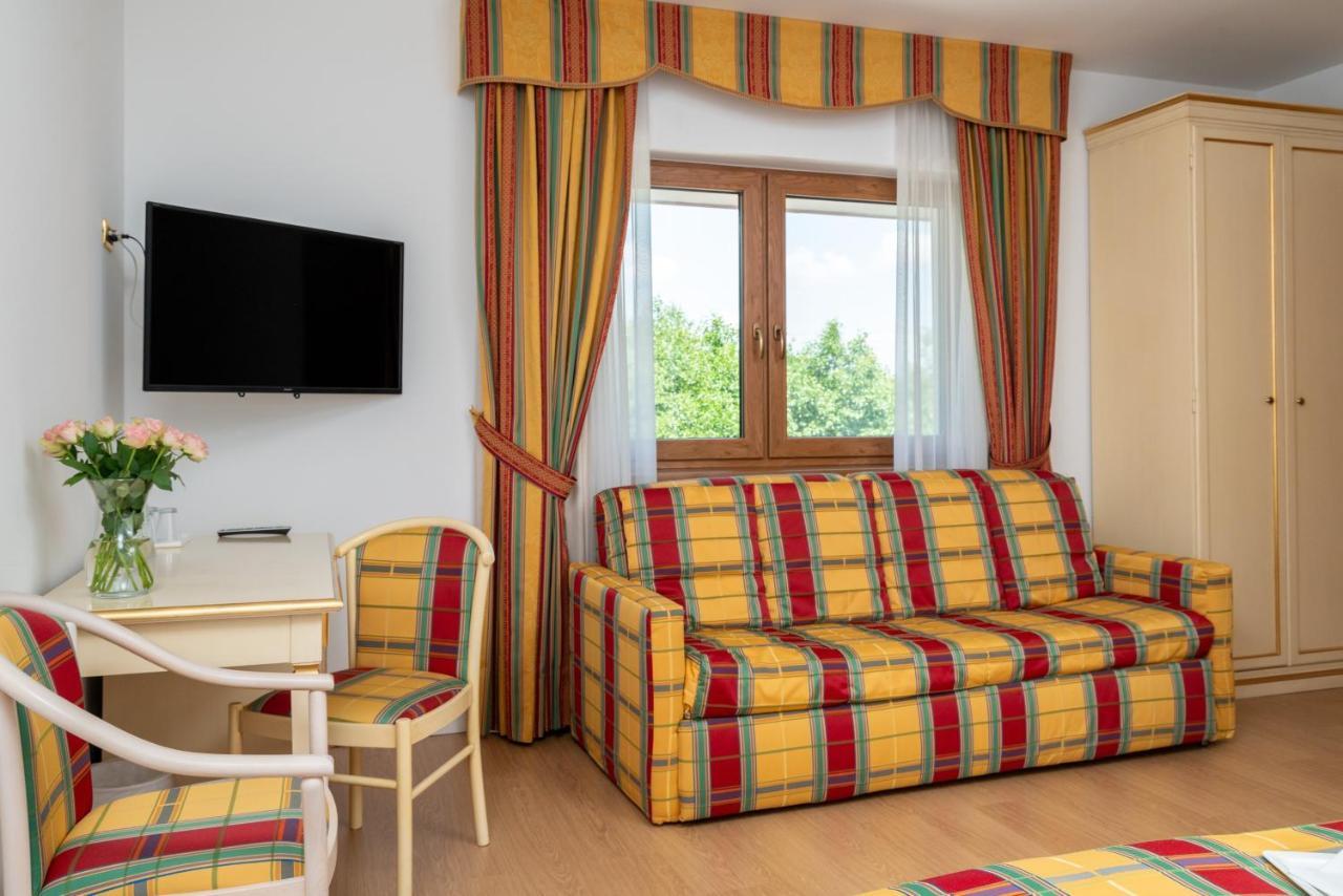 Villa Krolewiec - 1,5Km Od Energylandii Zator Bagian luar foto